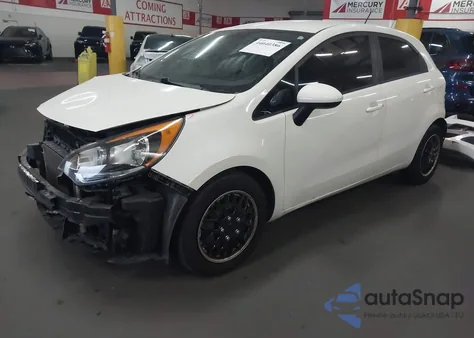 2013 Kia Rio Lx z USA, uszkodzony, nr VIN KNADM5A38D6176757